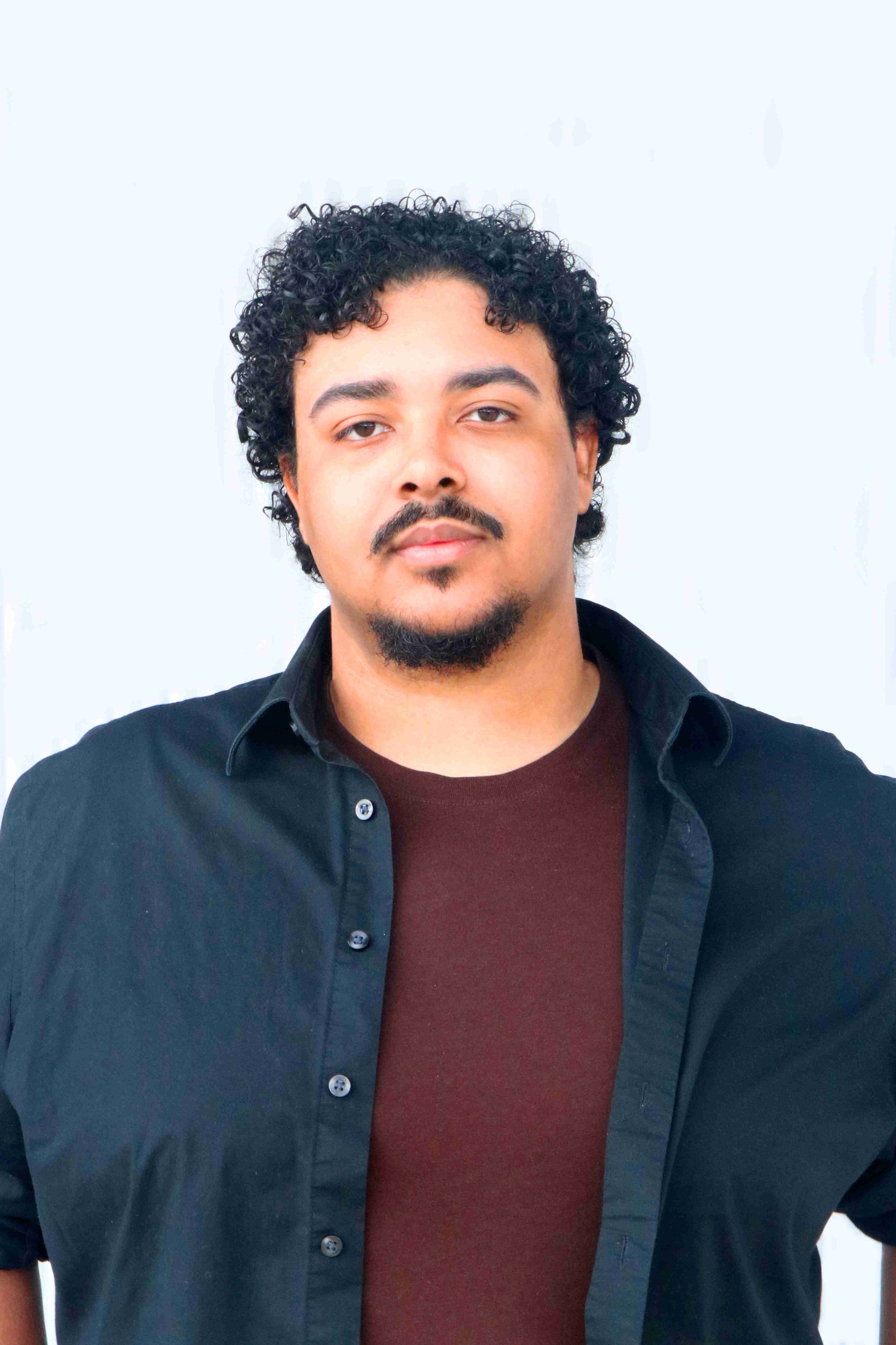 HEADSHOT_3 (1) Xavier Burks.jpg