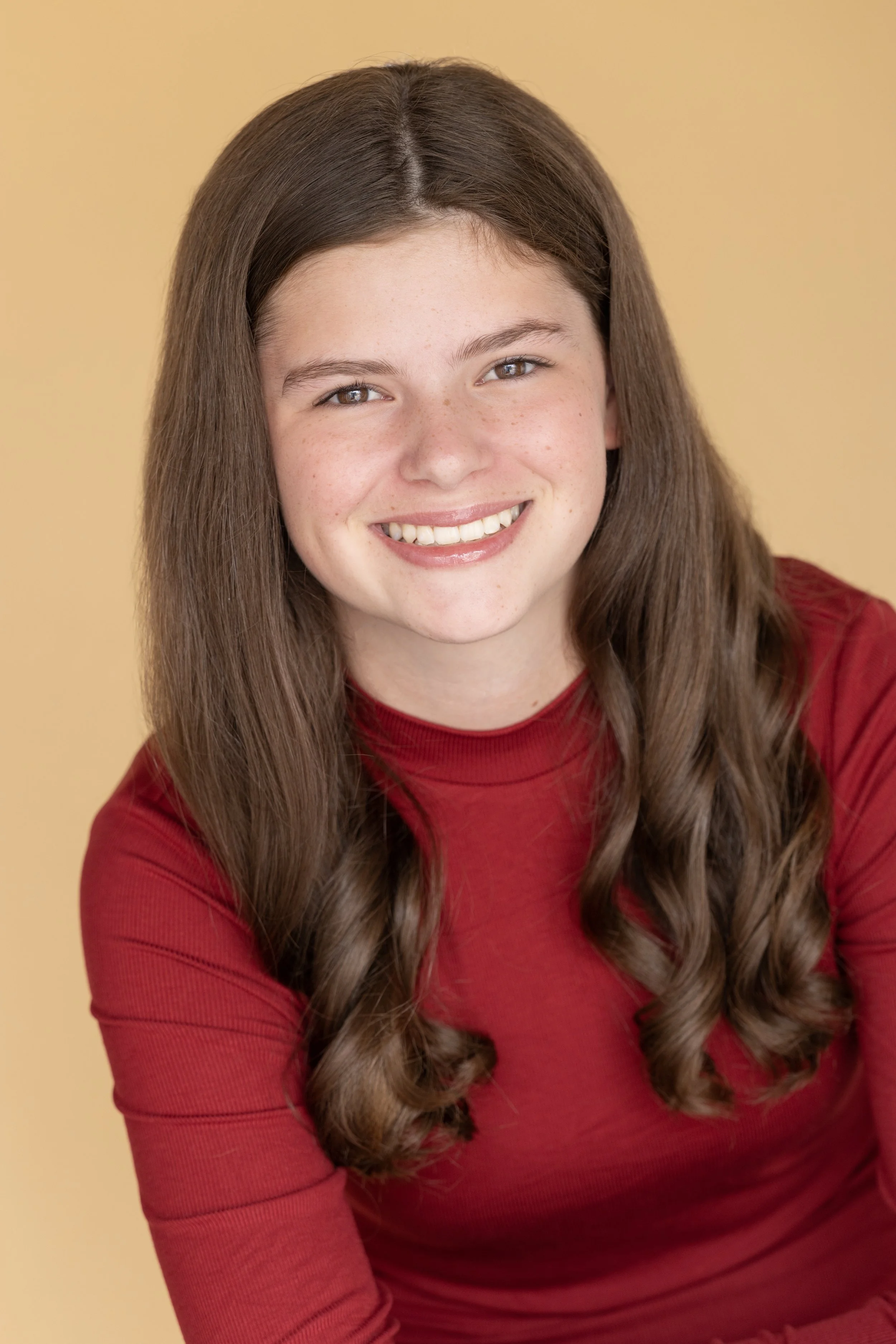 Headshot 4 Olive Aittaniemi.jpeg
