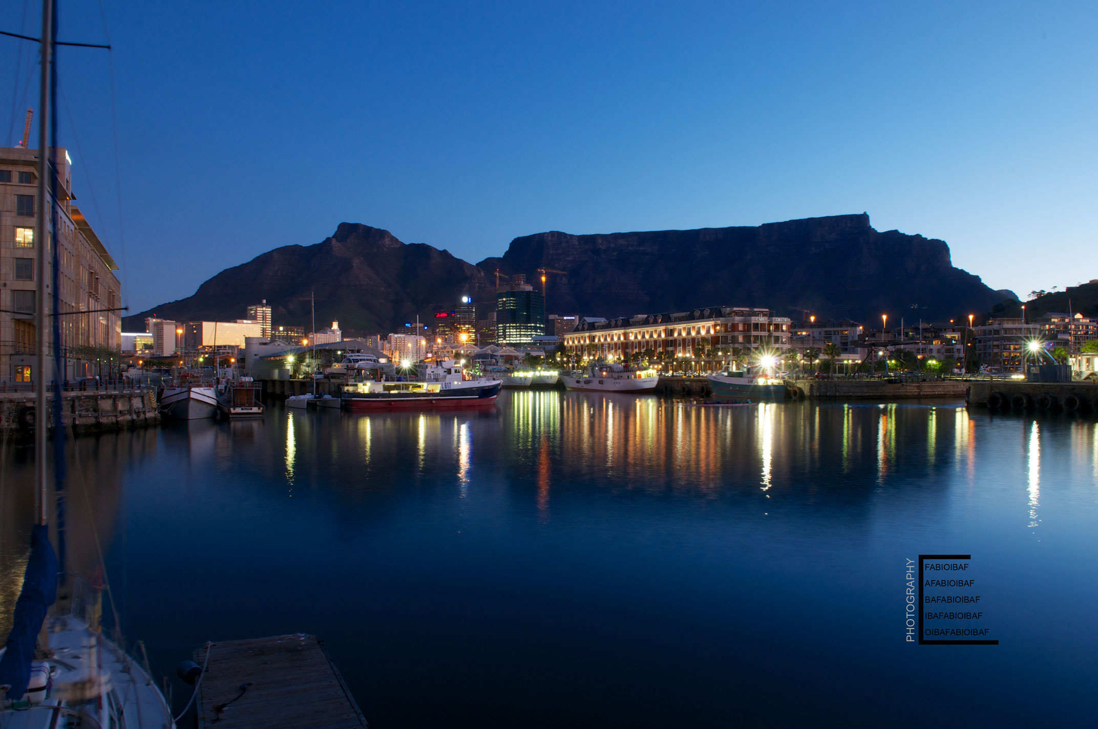 cape-town-waterfront-by-night.jpg