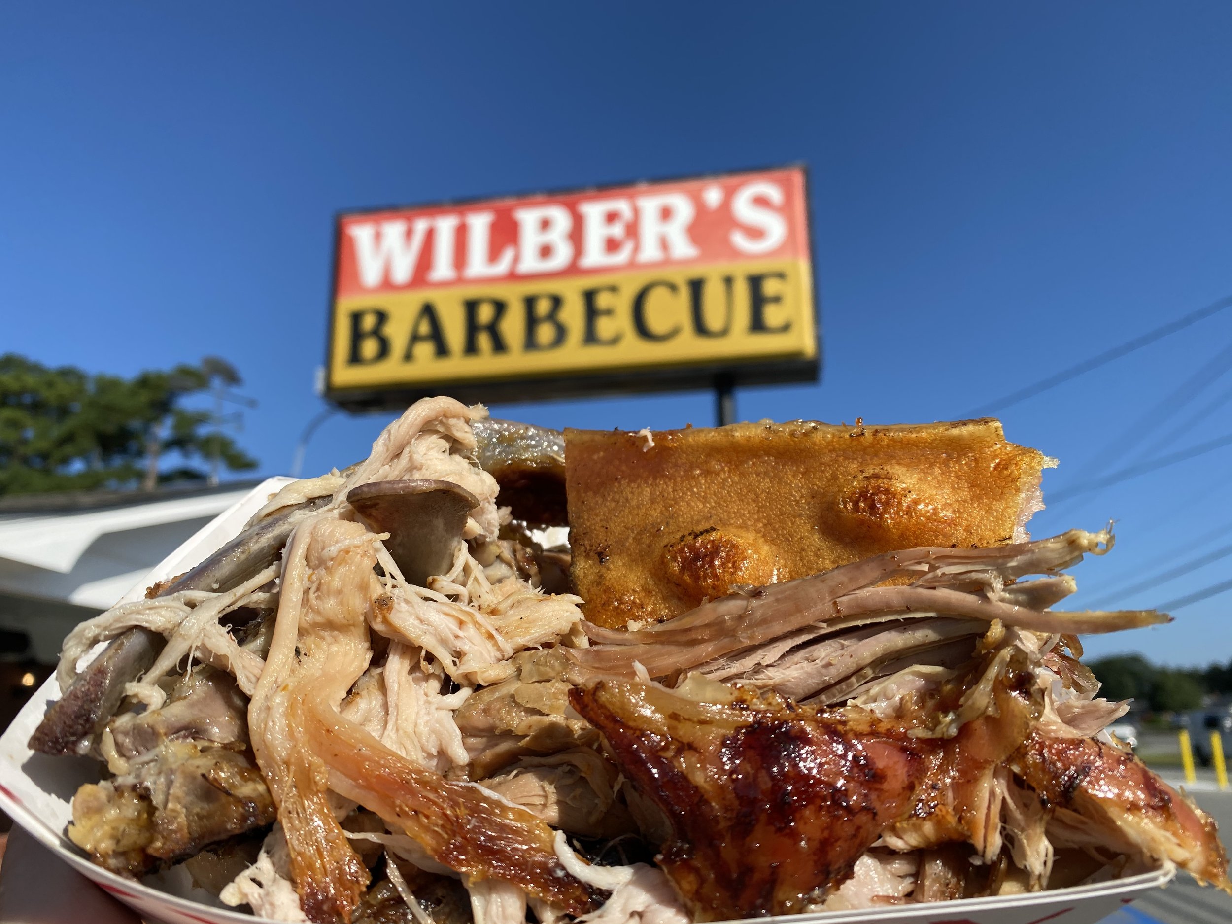  Bone Box, a mini pig pickin’ in a tray! 