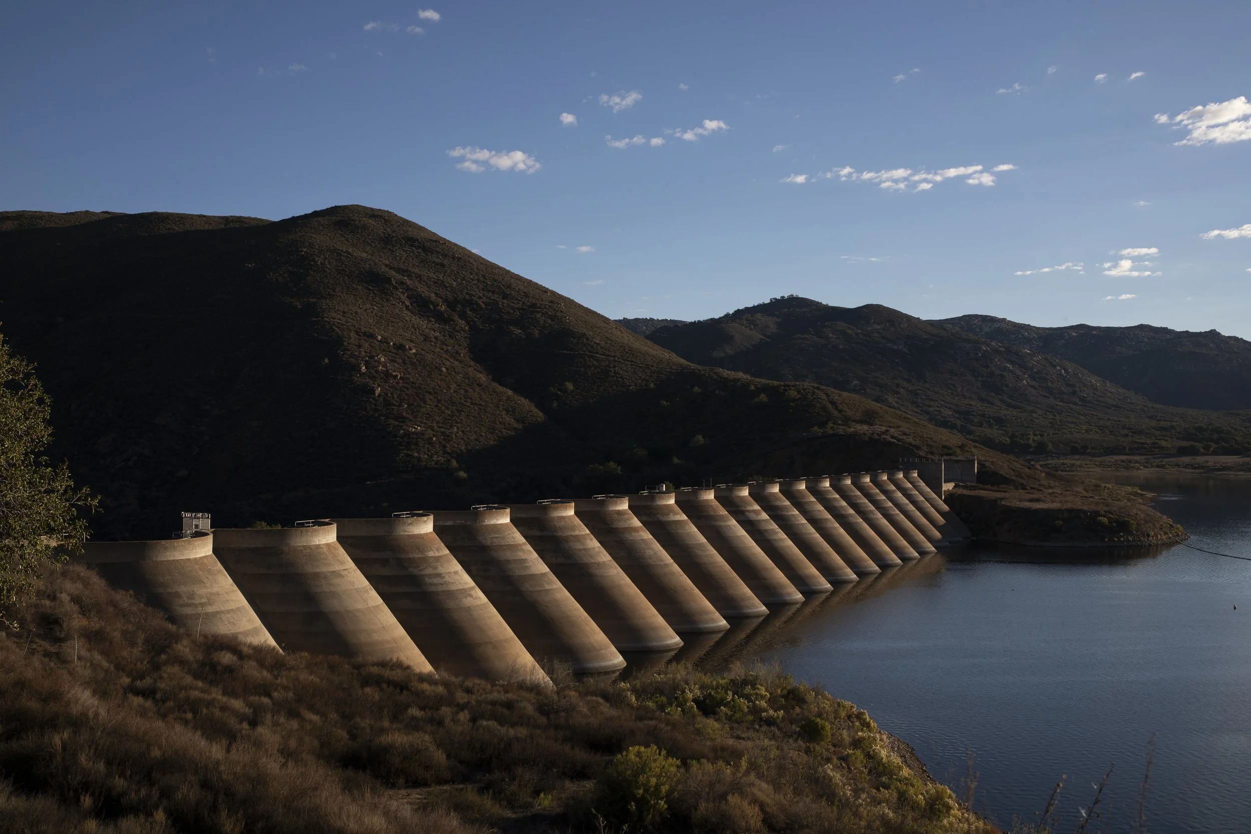  Sutherland Dam was completed in 1954 and is located upstream of Santa Ysabel Creek in San Pasqual Valley. 
