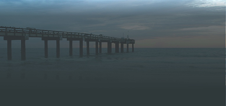 Pierbackground.jpg