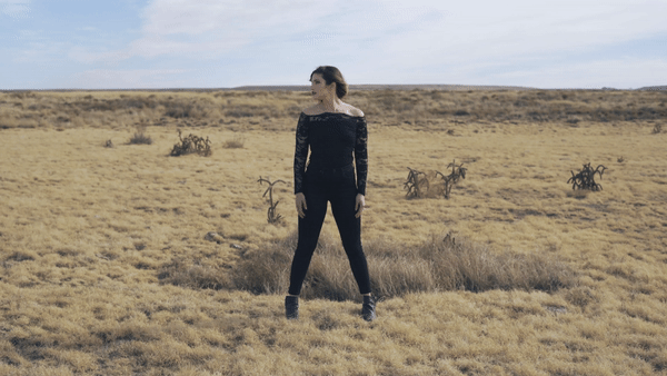 We used footage from the video shoot to create a series of intriguing cinemagraphs for promotion across all social media platforms.