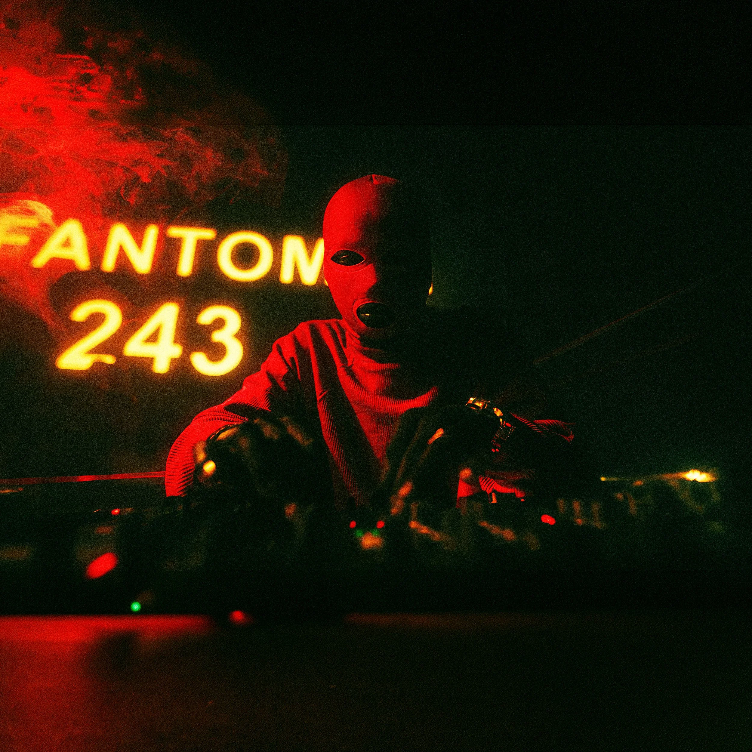 Fantome 243