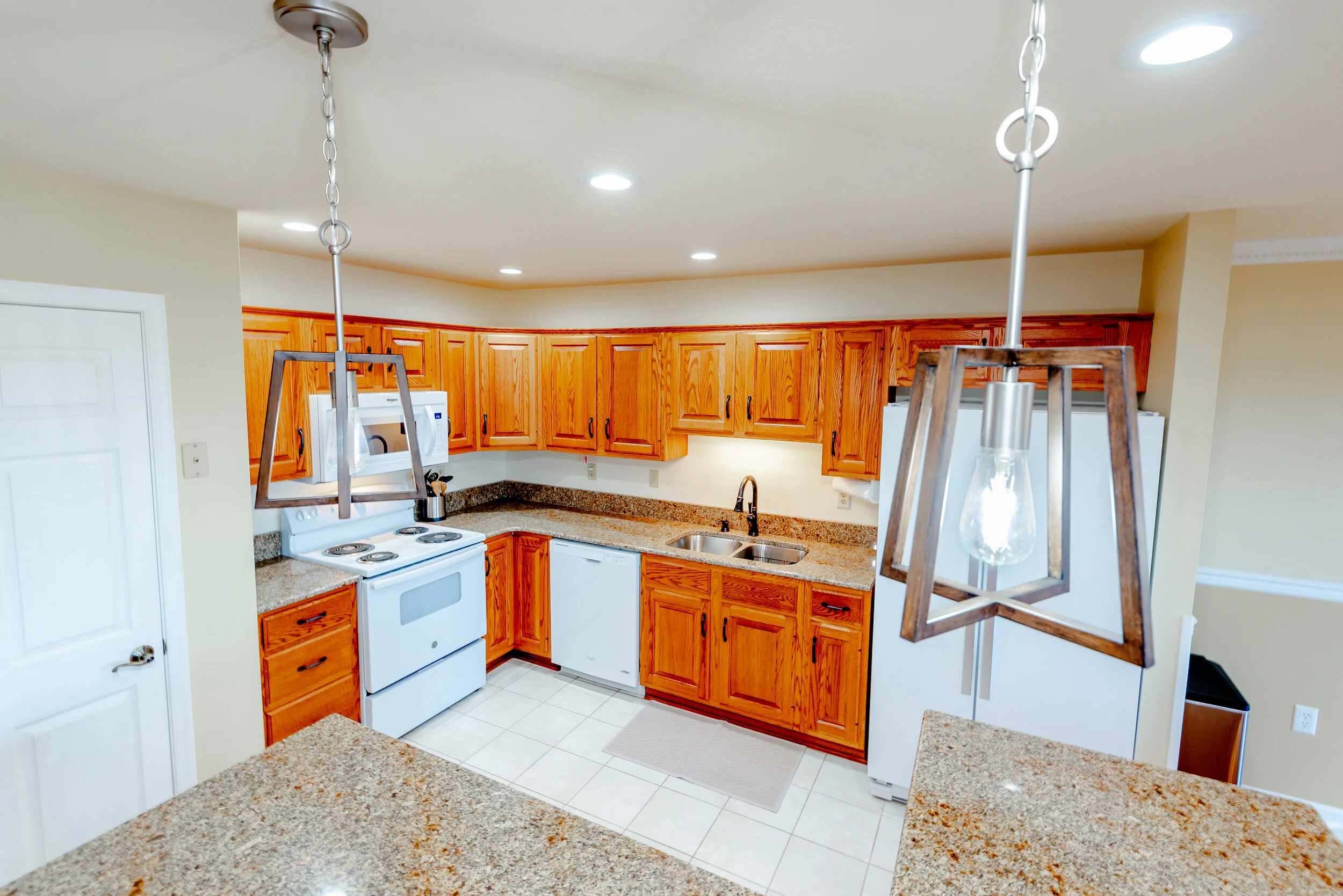 kitchen top lights.jpg