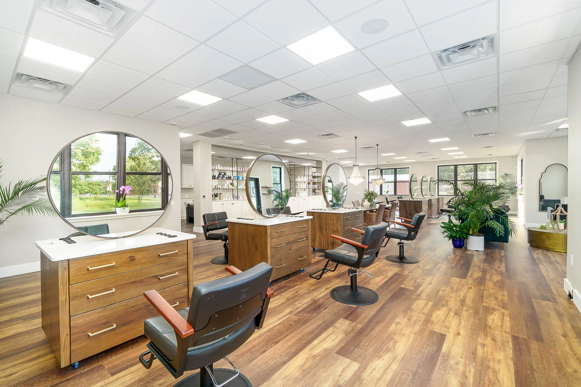 Jenny's Salon_22-Edit.JPG