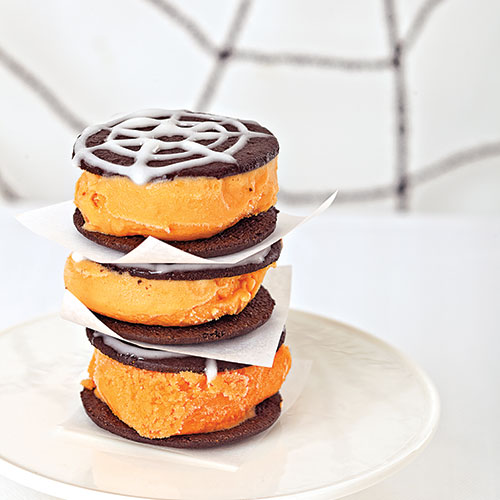 Spiderweb Ice Cream Sandwiches