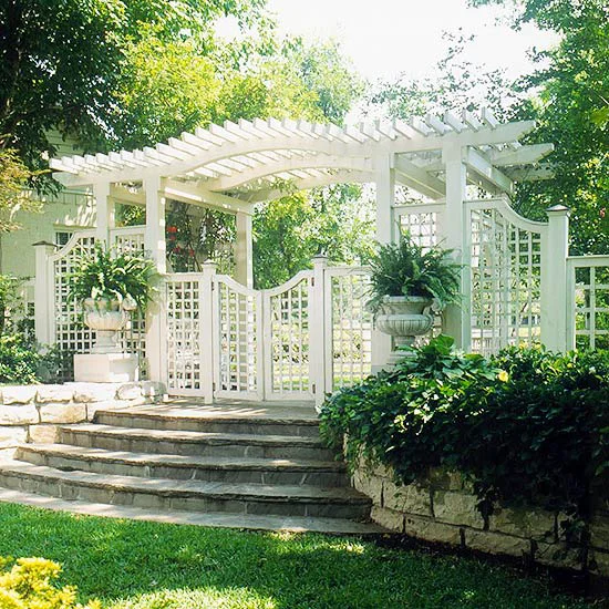 Trellis Design  Sandra Lee