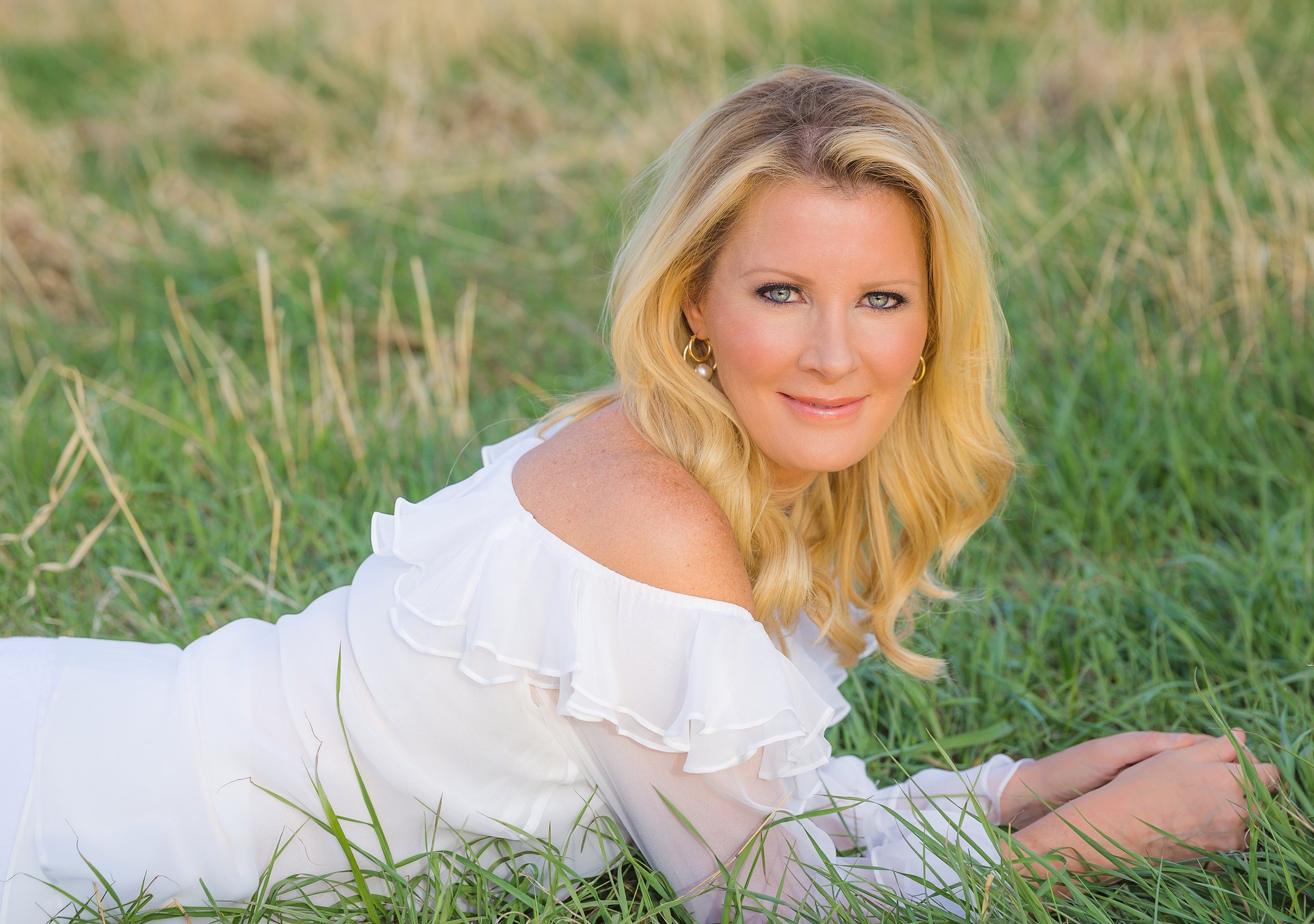 Sandra Lee lifestyle expert and home entertaining personality