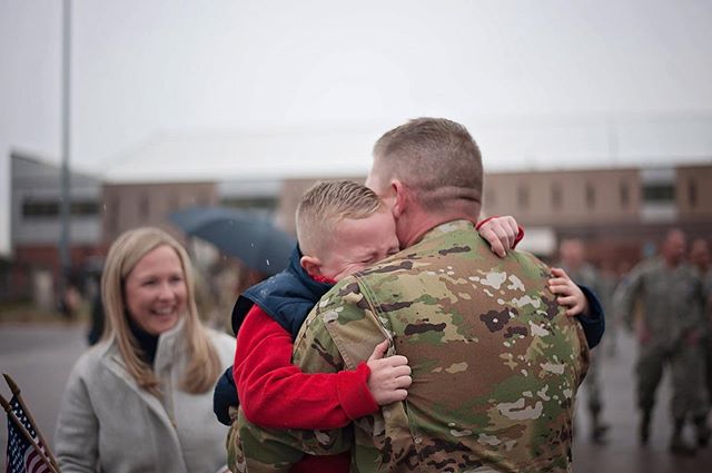 I&rsquo;m lucky that I&rsquo;ve gotten to capture this dads homecoming twice now. I&rsquo;ve been shooting this family for years but today this little boy is the first person to make me cry during a session. All the damn feels