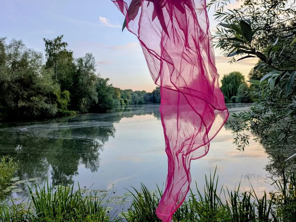 🚀 Unsere 7. Dimension ist zu Ende und wir sind seit dem 13.10. im Winterschlaf 😴 

Wir sind erf&uuml;llt von eurem Leuchten &amp; Strahlen 💫 Dank an alle K&uuml;nstler &amp; Akteure 🎶 Dank an die Poesie &amp; Muse und alle, alle Beutesee-G&auml;s