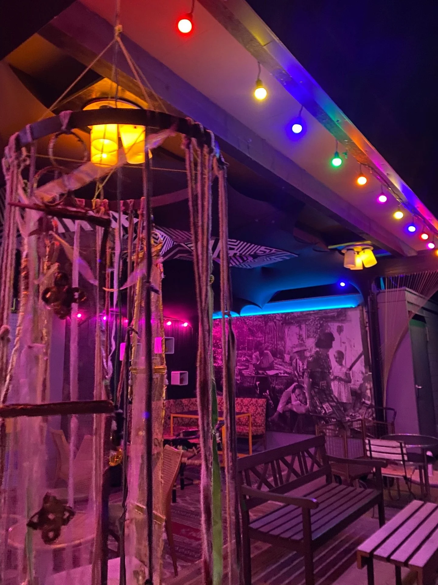 💫 Saison-Opening! 🥳 Wir haben bis gestern Abend noch alles fein gemacht. Habt ihr schon unser neues Klavier entdeckt? 🎹
 
#wereopen #happytoseeyou #beutesee #beutwangsee #n&uuml;rtingen