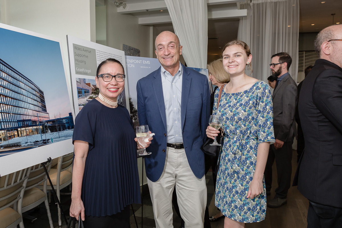 SARANY_Design_Awards_170620_9359.jpg