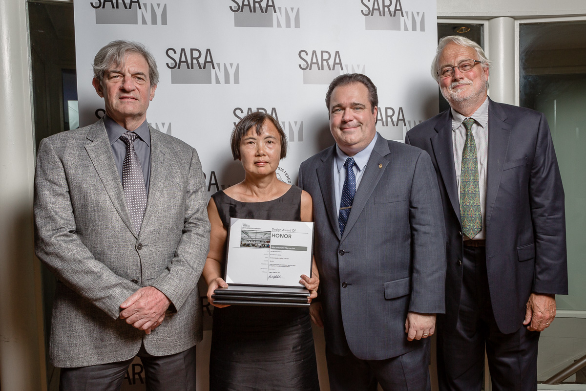 SARANY_Design_Awards_170620_9502.jpg
