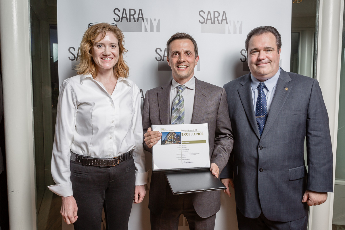 SARANY_Design_Awards_170620_9533.jpg