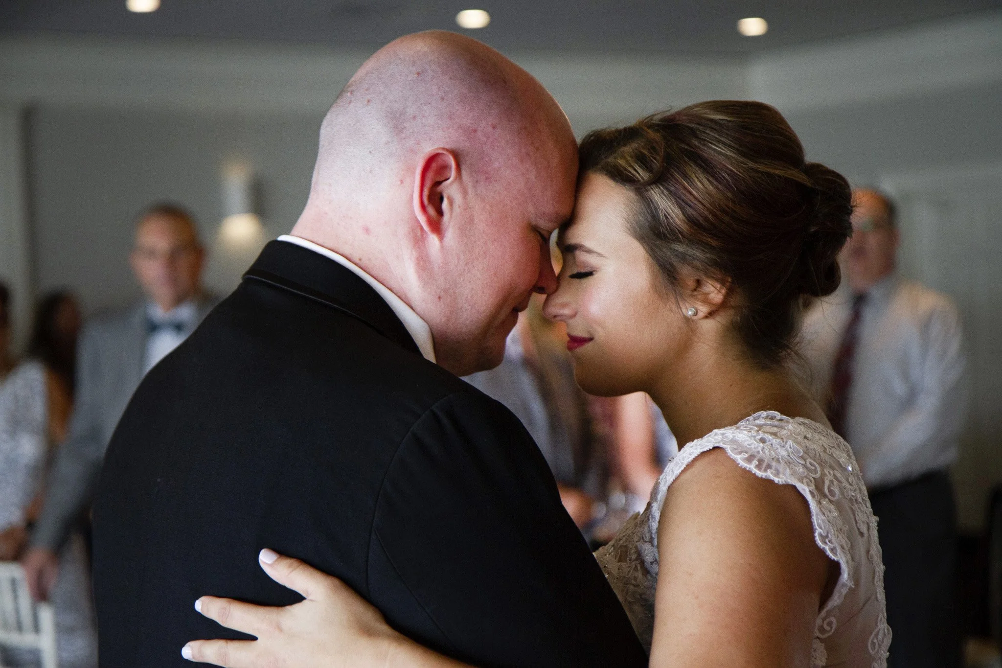 Wedding first dance by Worcester wedding photographer Tom Godfrey Photography.