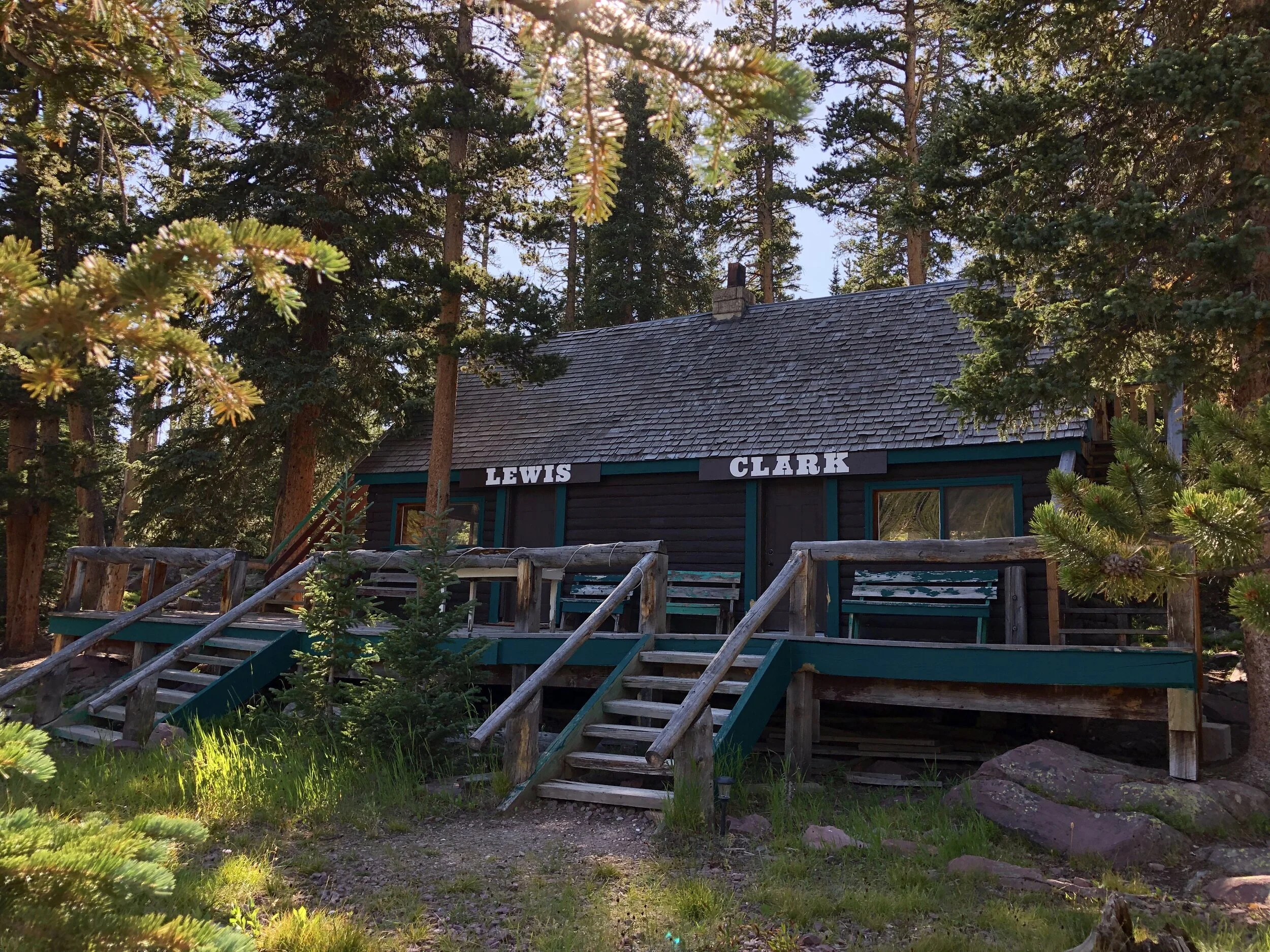 Spirit Lake Lodge