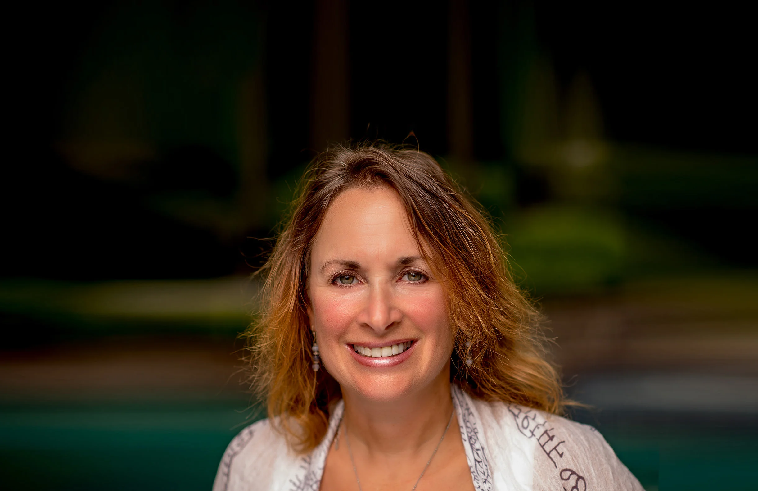 _DD44725RT 1980 shp 72 bigger bckground.jpg