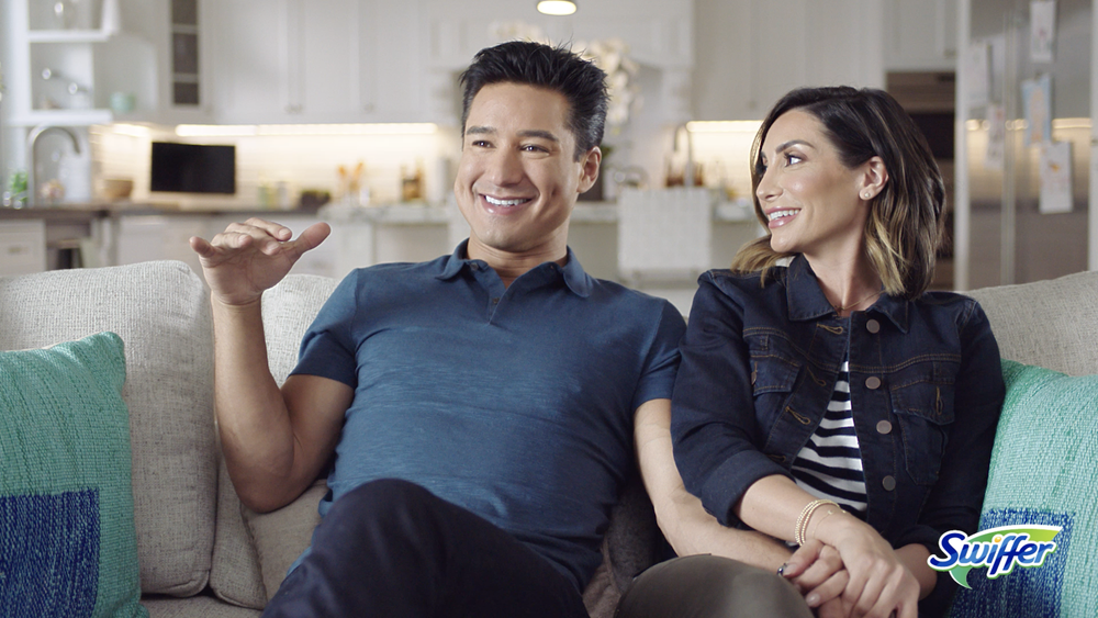 Mario Lopez + Swiffer