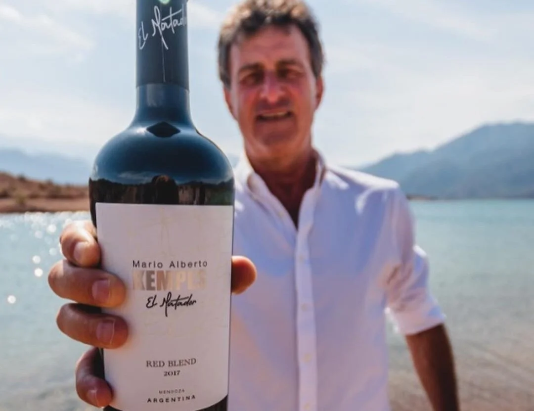 “EL MATADOR”, EL VINO MENDOCINO DE MARIO ALBERTO KEMPES, HÉROE DEL MUNDIAL ´78