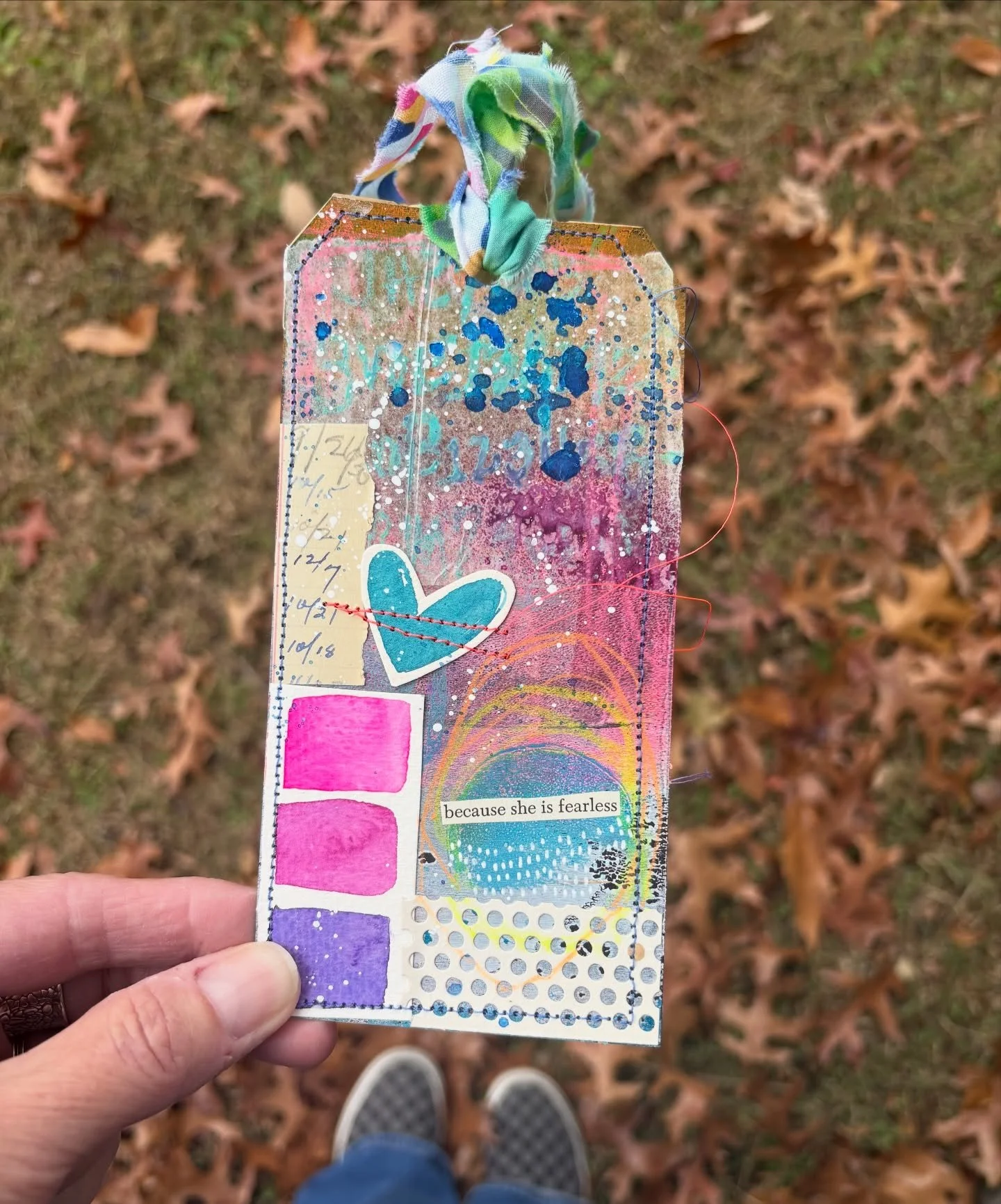 A paint swatch AND a watercolor heart = um, yes please! 
&bull;
Still taggin&rsquo; through life these days. 🏷️ 🩵
.
.
.
#soulpositive #soulpositiveconnection #kristinazzaro #kristinazzaroart #mixedmediaart #positivitythroughcreativity #alteredshipp