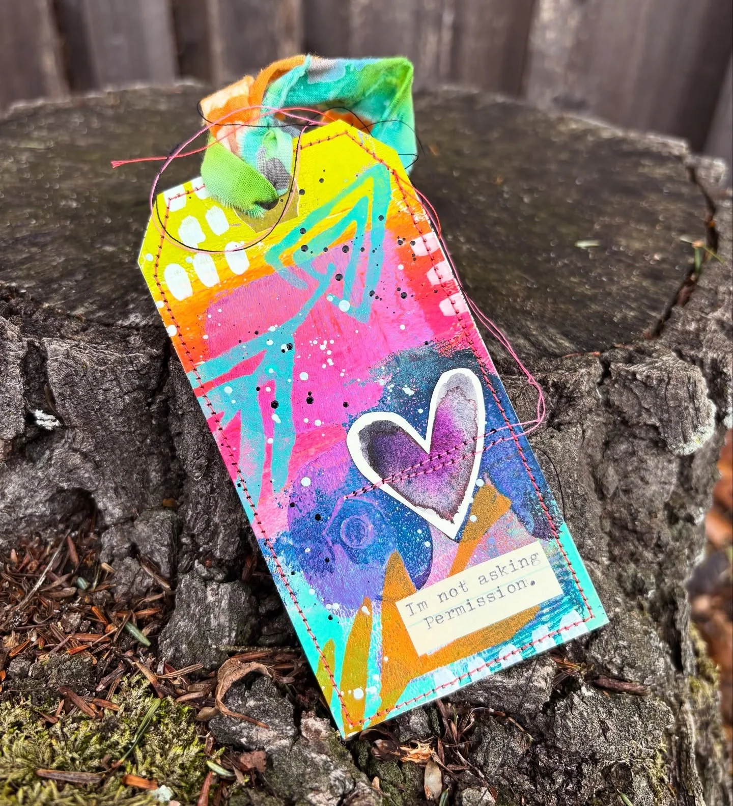 I get tired of the rules. 💁🏼&zwj;♀️
.
.
.
#soulpositive #soulpositiveconnection #kristinazzaro #kristinazzaroart #mixedmediaart