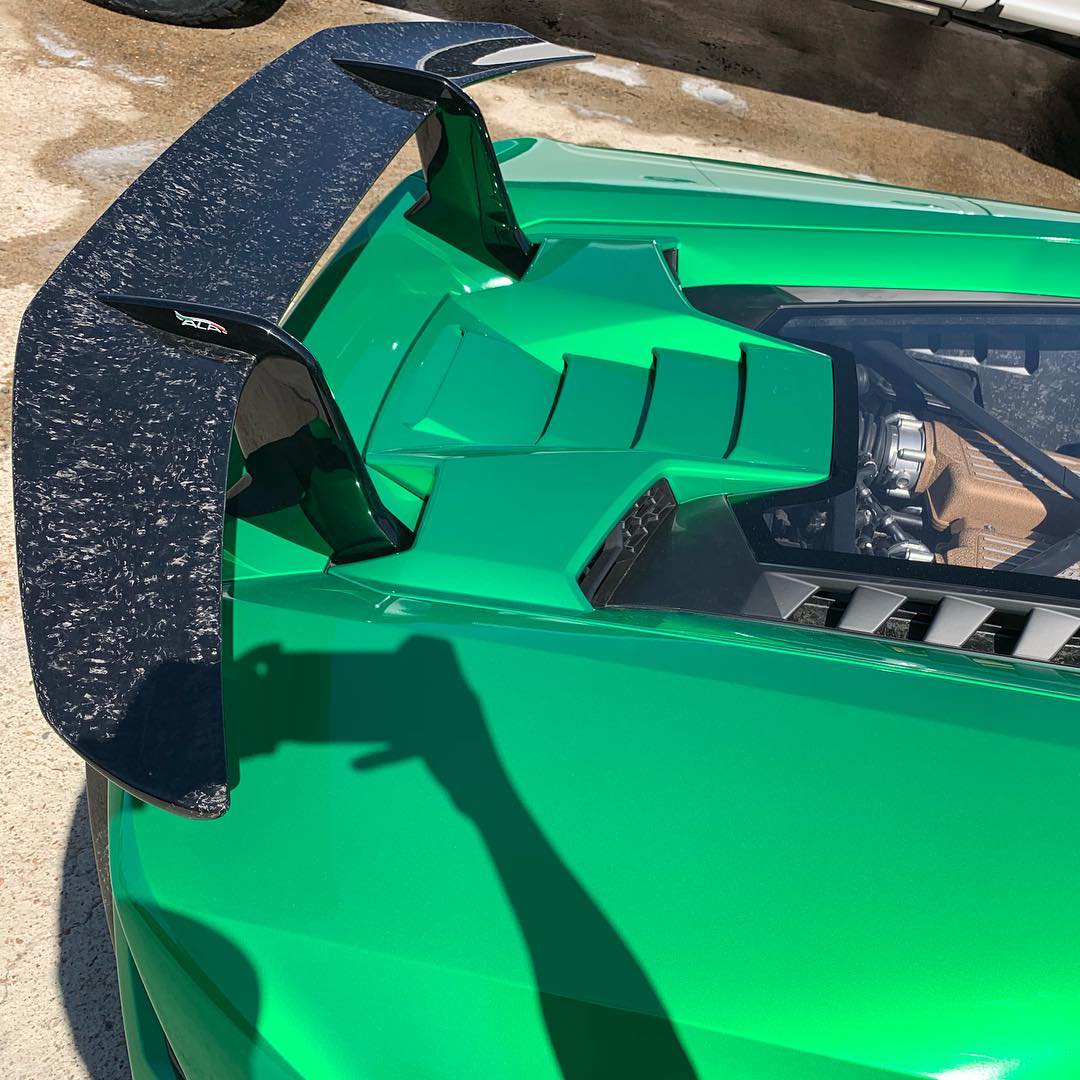  Chrome Delete Wraps - Lamborghini 