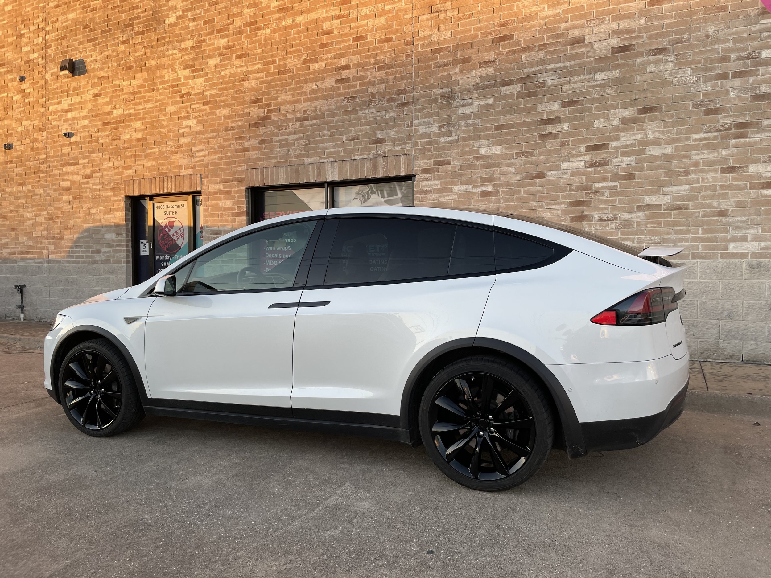  Chrome Delete Wraps - Tesla Car 