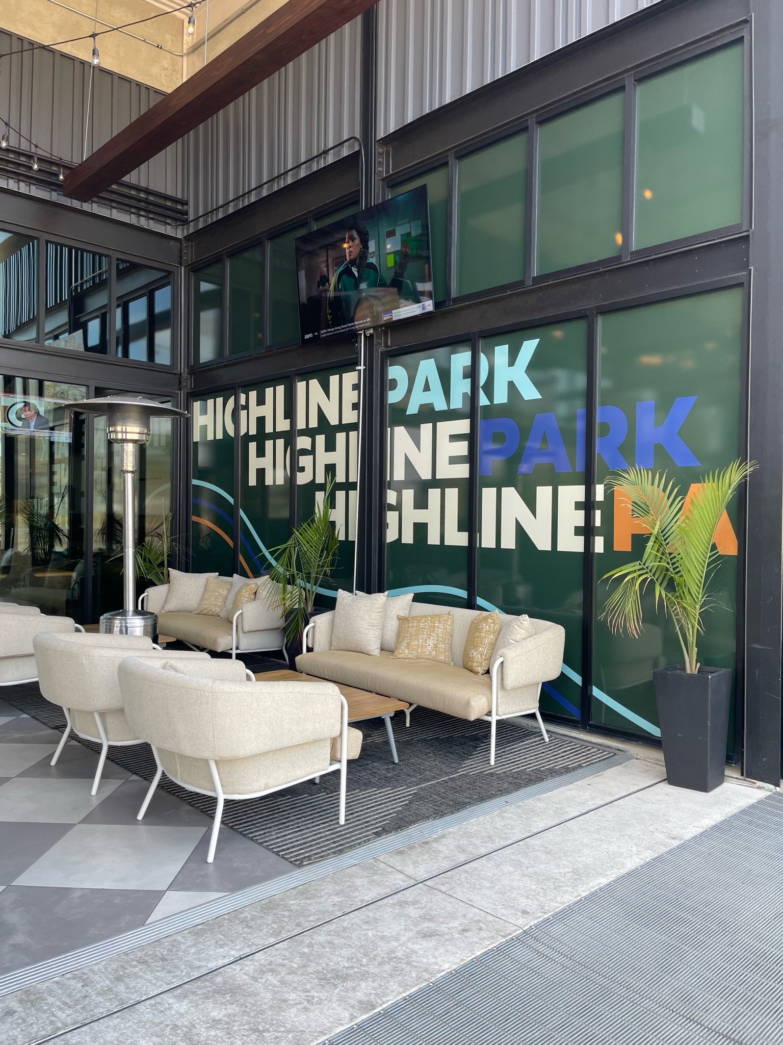  Highline Park 