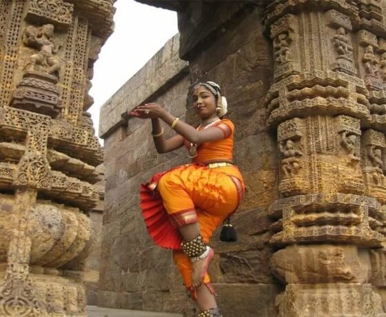 Temple-Dancer-South-India-tour.jpg