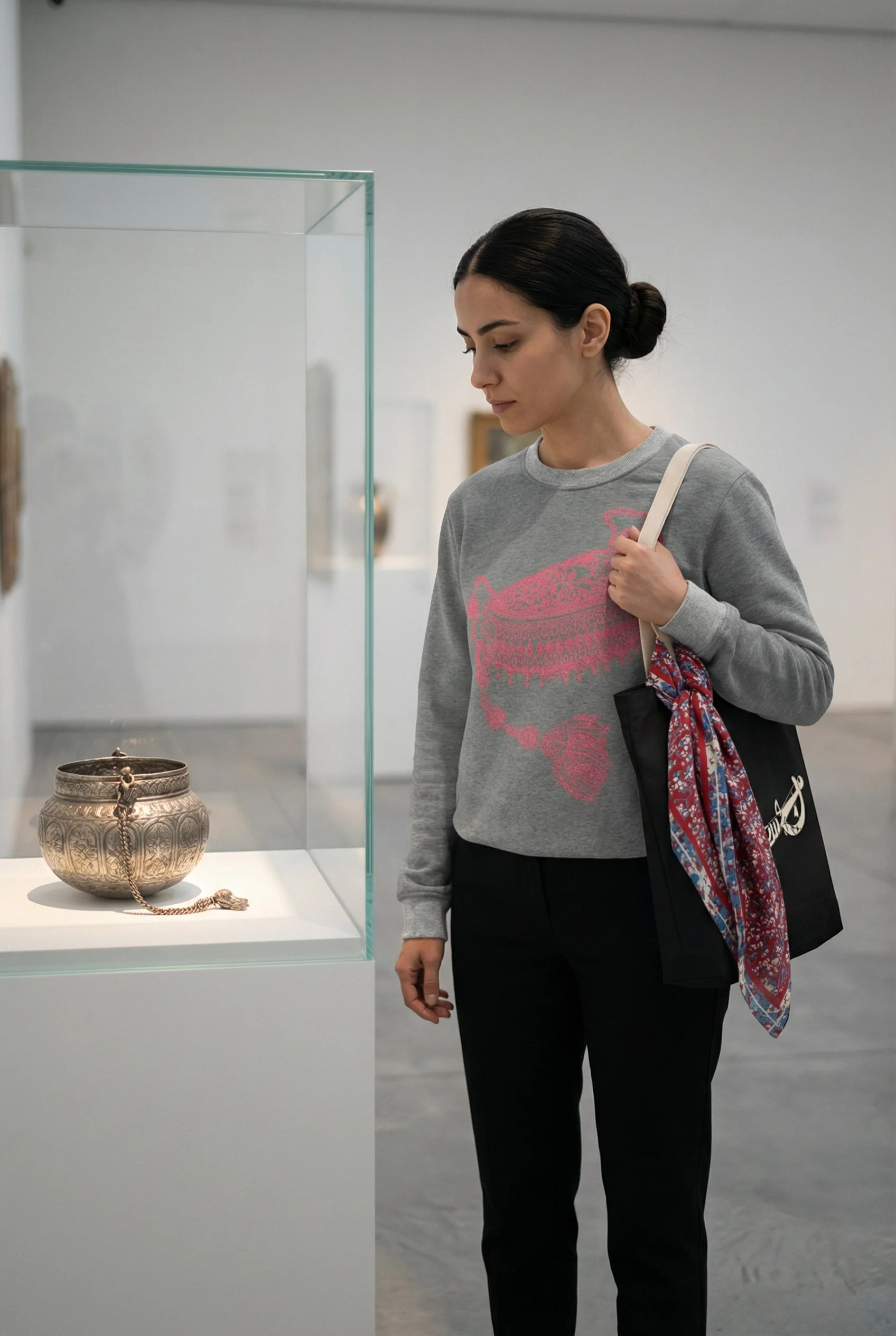 Sufi Bowl Persian (Rumi) Calligraphy Unisex Knitted Sweater Grey