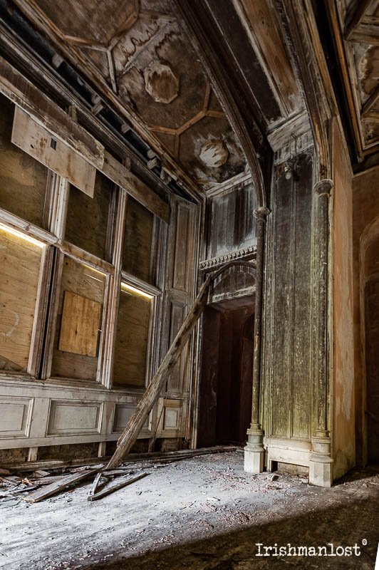 Inside Castle Saunderson