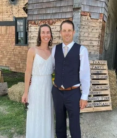 CLAIRE + TRAVIS - 2022