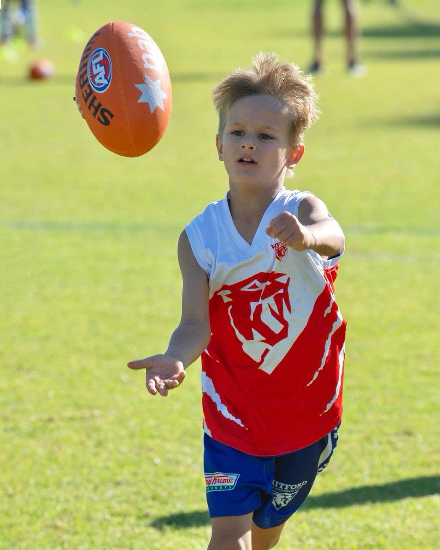 Grab a footy and start practicing your skills in the backyard this weekend! You&rsquo;ll be amazed at how far ahead of the pack you will be!

@aflauskick @aflauskickwa