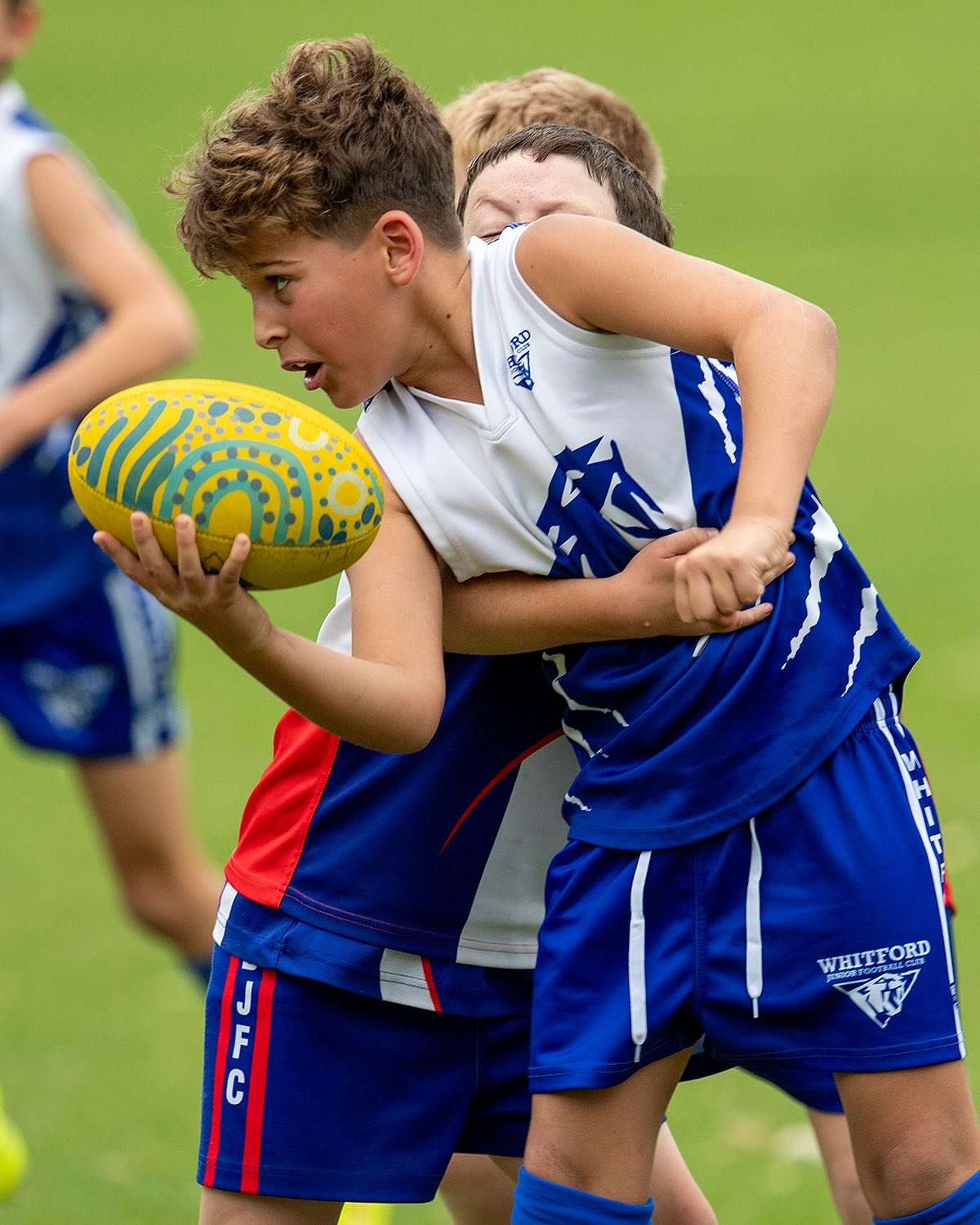 Some Frames from our Y4 Bobcats taking on the  @ydjfc_redhawks at Belrose Oval on Sunday!
It was an awesome game to watch, well done to both sides on a very competitive match up!!

Photos: @maxted 

#wjfc_wildcats