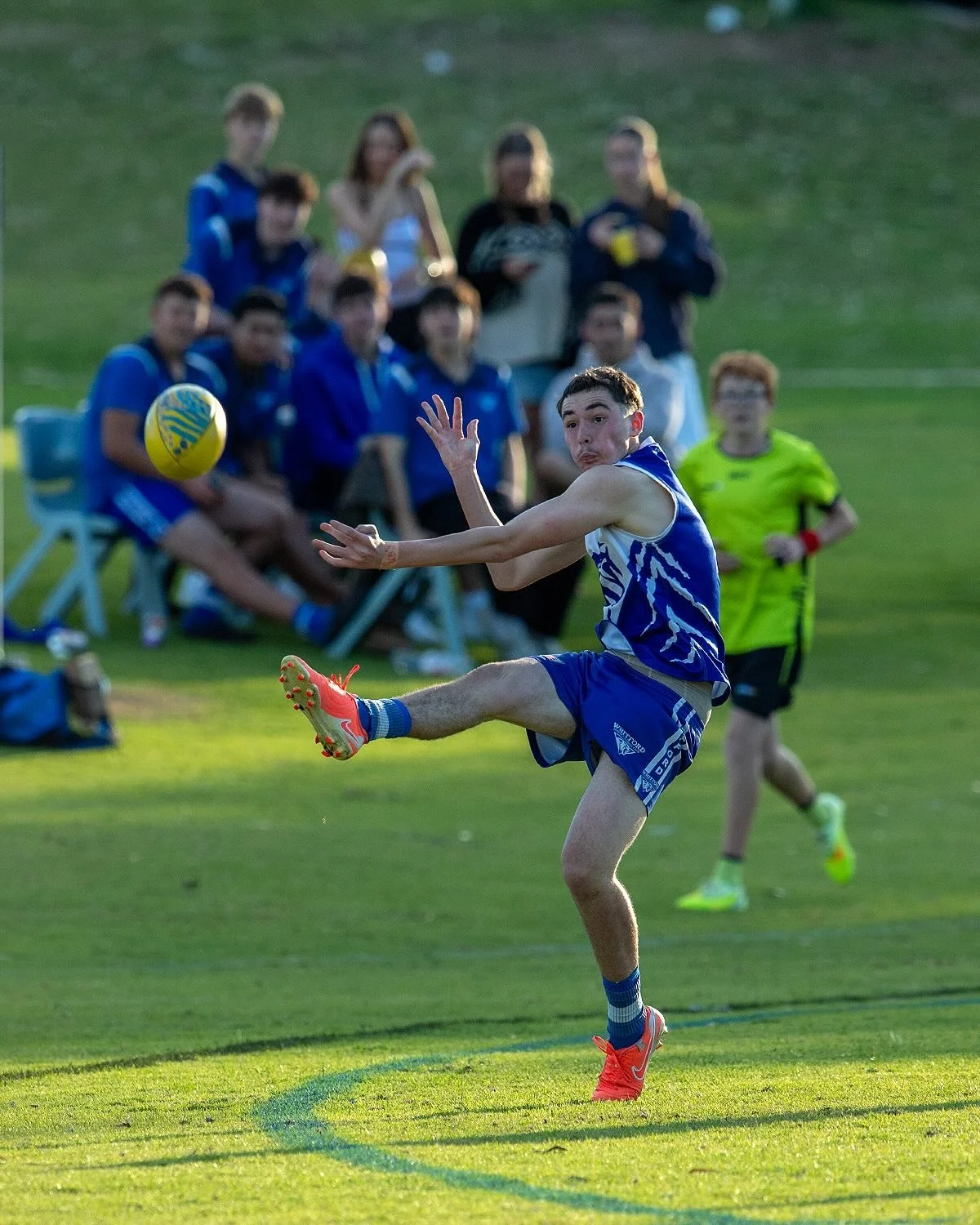 Frames from our the Y11/12  v @northernknightcats last weekend.
Part 2/2.

Photos: @maxted 

#wjfc_wildcats