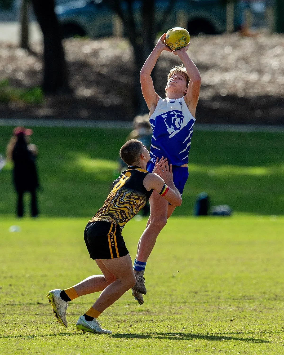 Some frames from our Y8 Bobcats win over Ocean Reef the weekend before the break.
See you all back on the park next weekend!

Photos: Flynn &amp; Mike @maxted / @infocusagencies 

#wjfc_wildcats