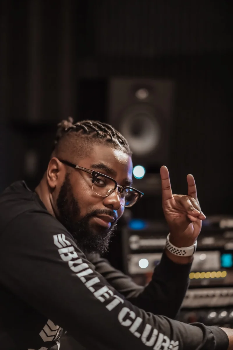 Behind The Scenes: In The Studio (Photos)