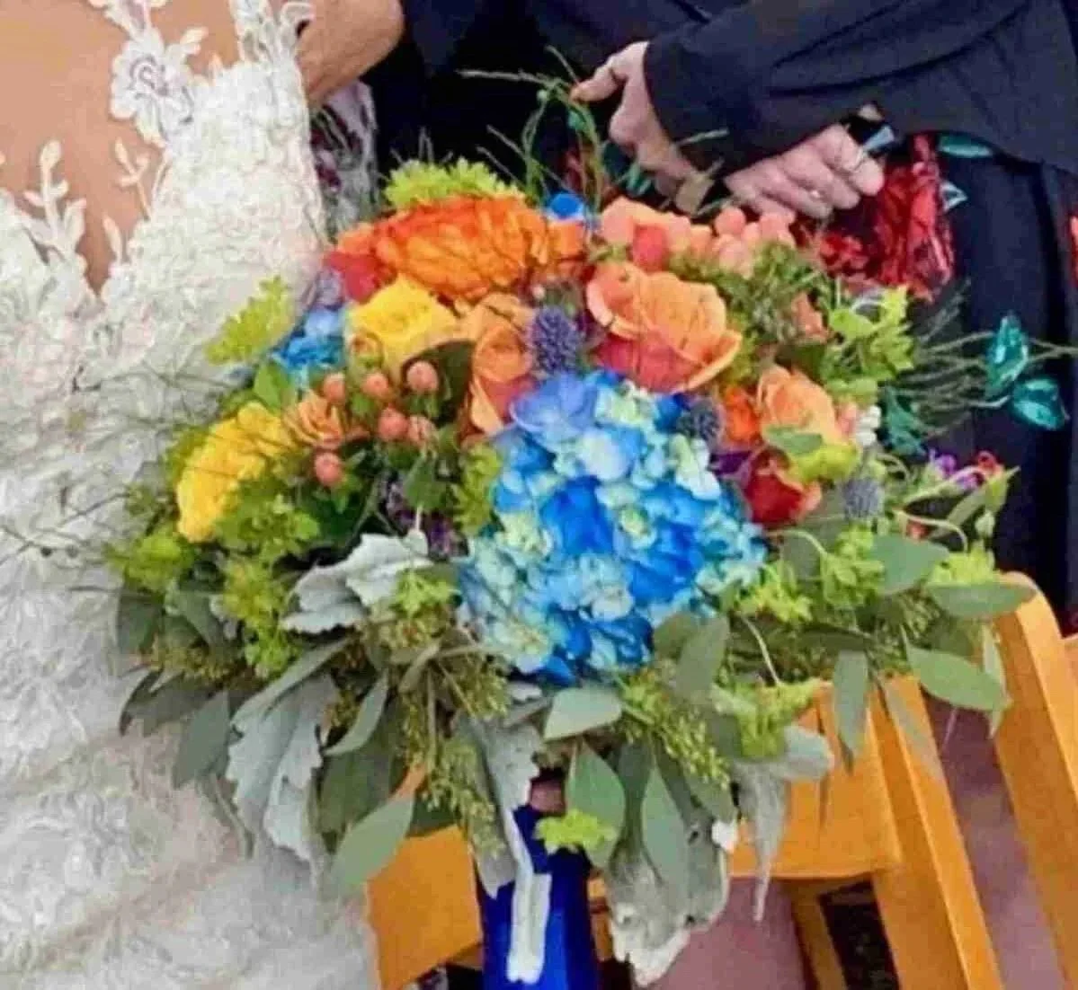 Bridals bouquet & bridesmads bouquet in San Rafael & Marin County | Marin Flowers