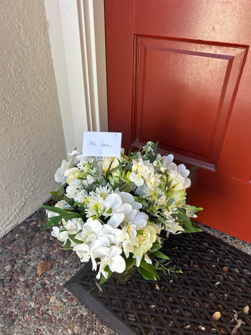 Fresh Flower Delivery to Novato by Marin Flowers