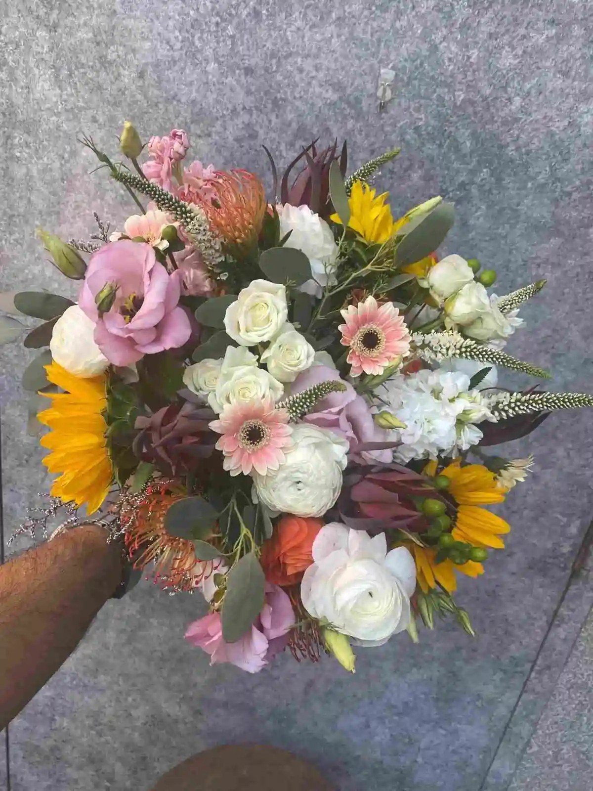 Bridals bouquet & bridesmads bouquet in San Rafael & Marin County | Marin Flowers