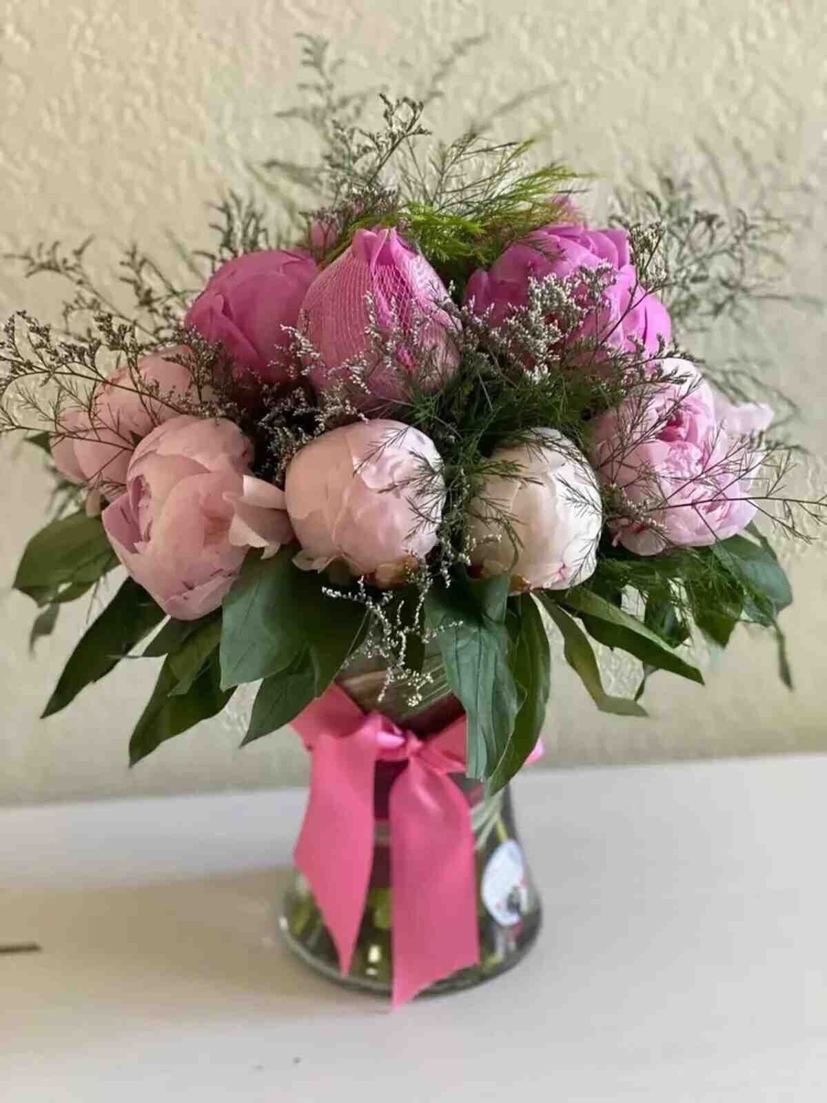 Peony Lover-Marin Flowers Signature