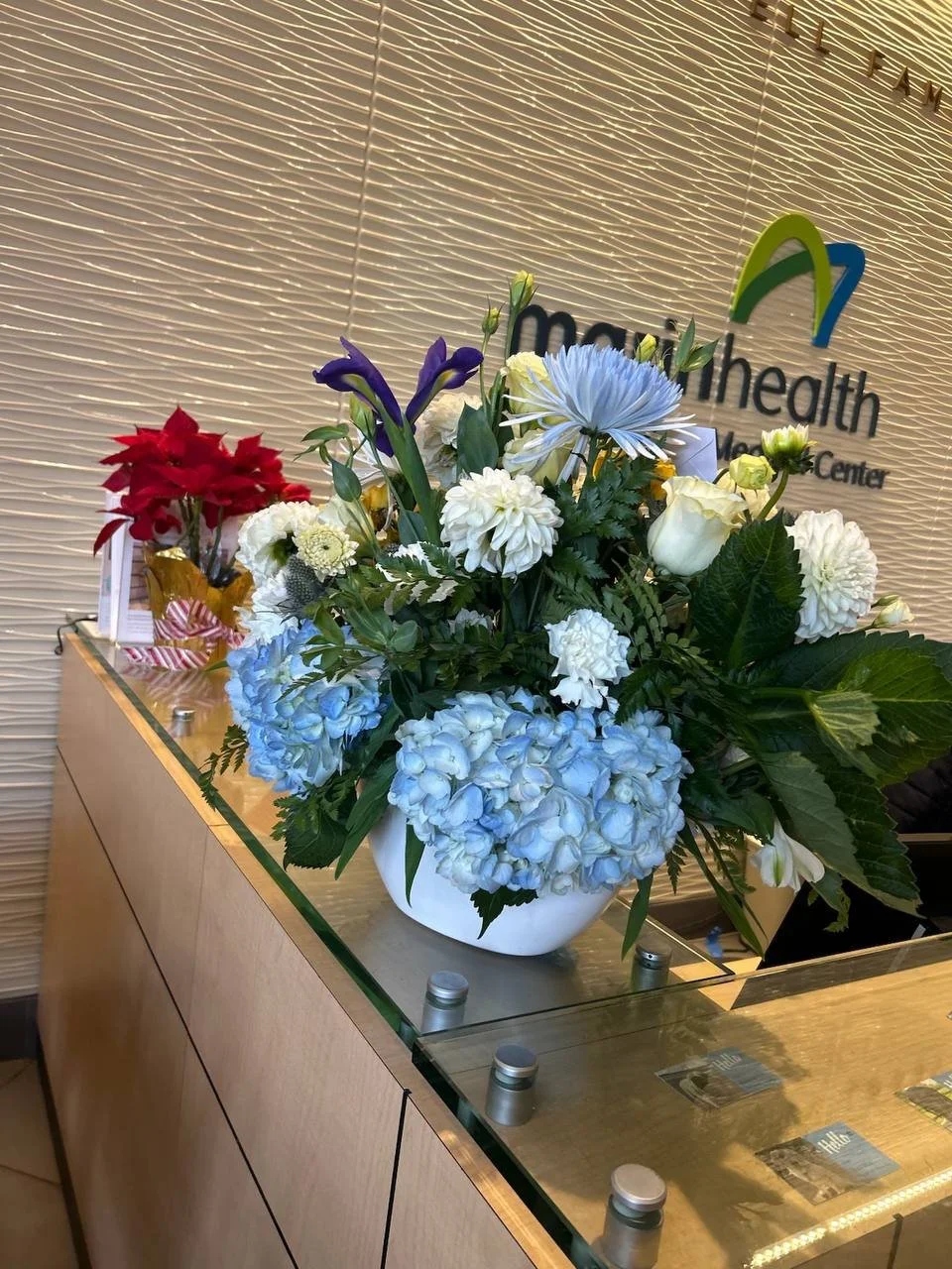 Fresh Flower Delivery to Marin Greenbrae by Marin Flowers