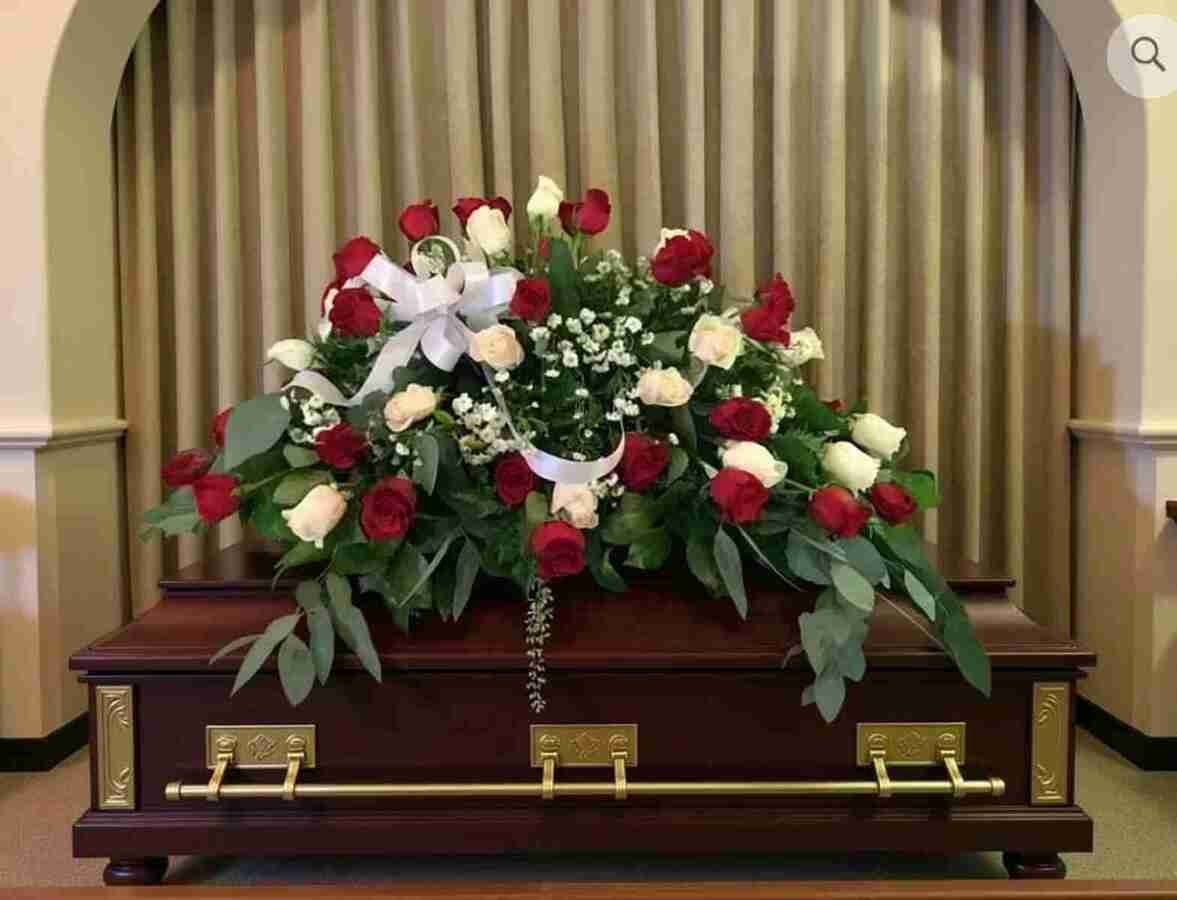Rose Casket Spray