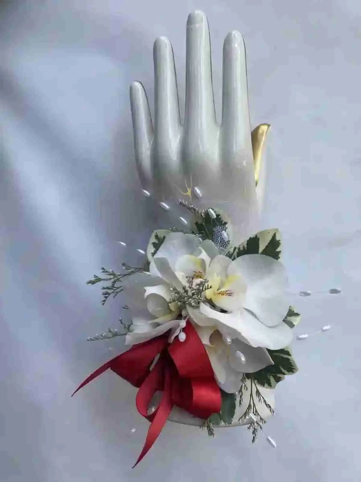 Custom Wedding Corsages in San Rafael & Marin County | Marin Flowers