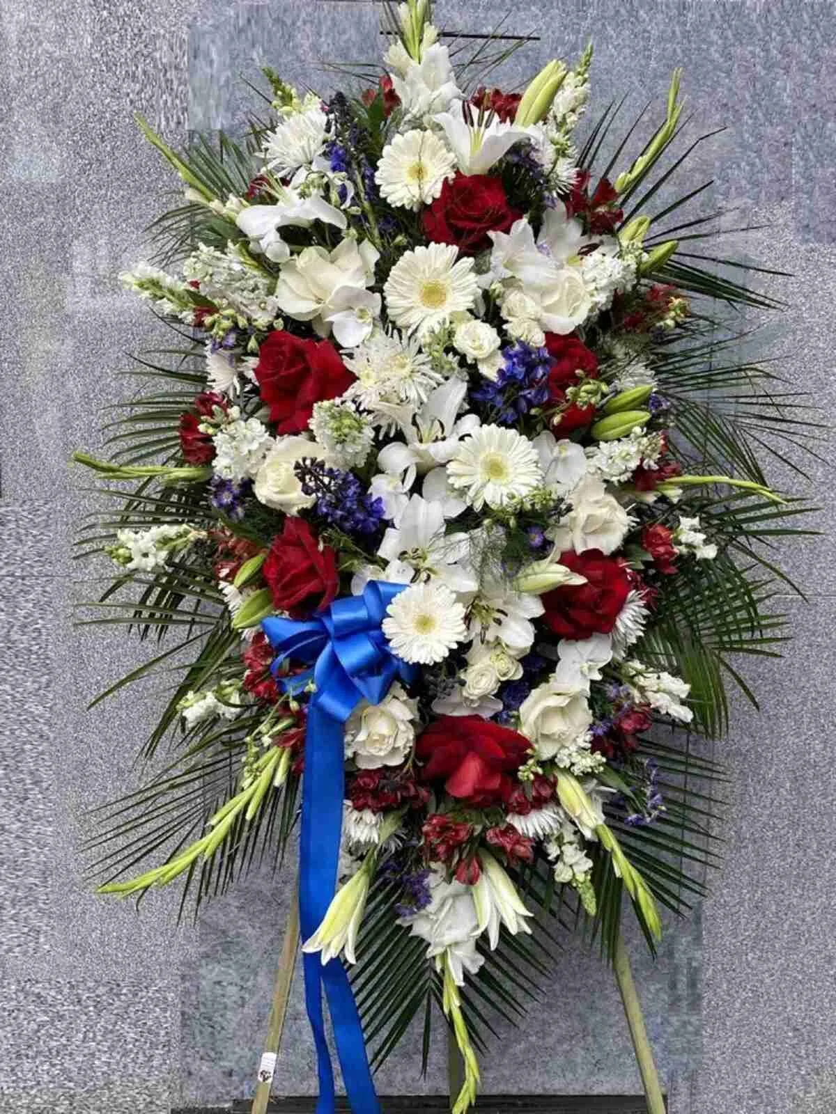 Tribute Sympathy Spray