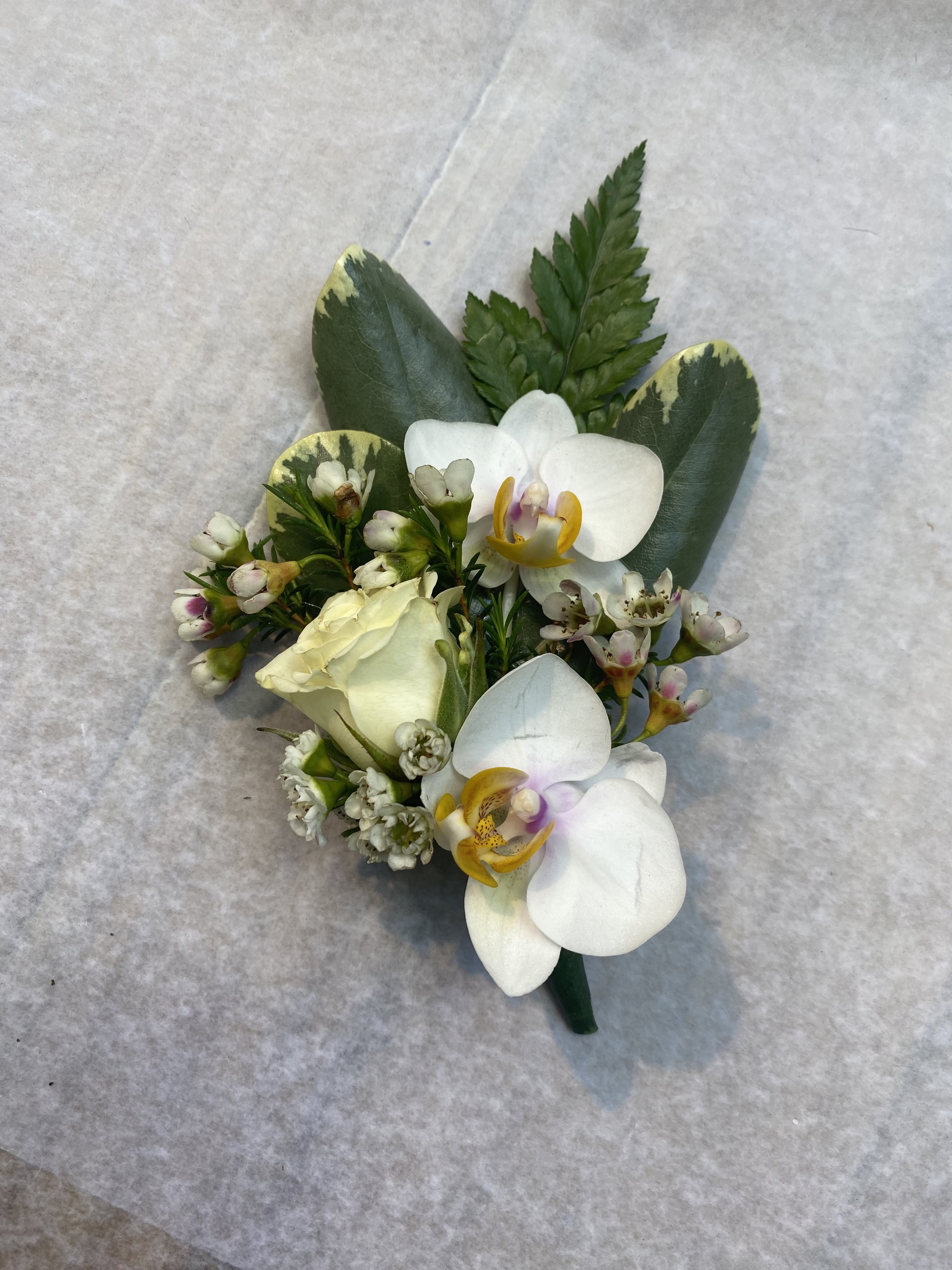 Miniature orchid boutonniere (Wedding)