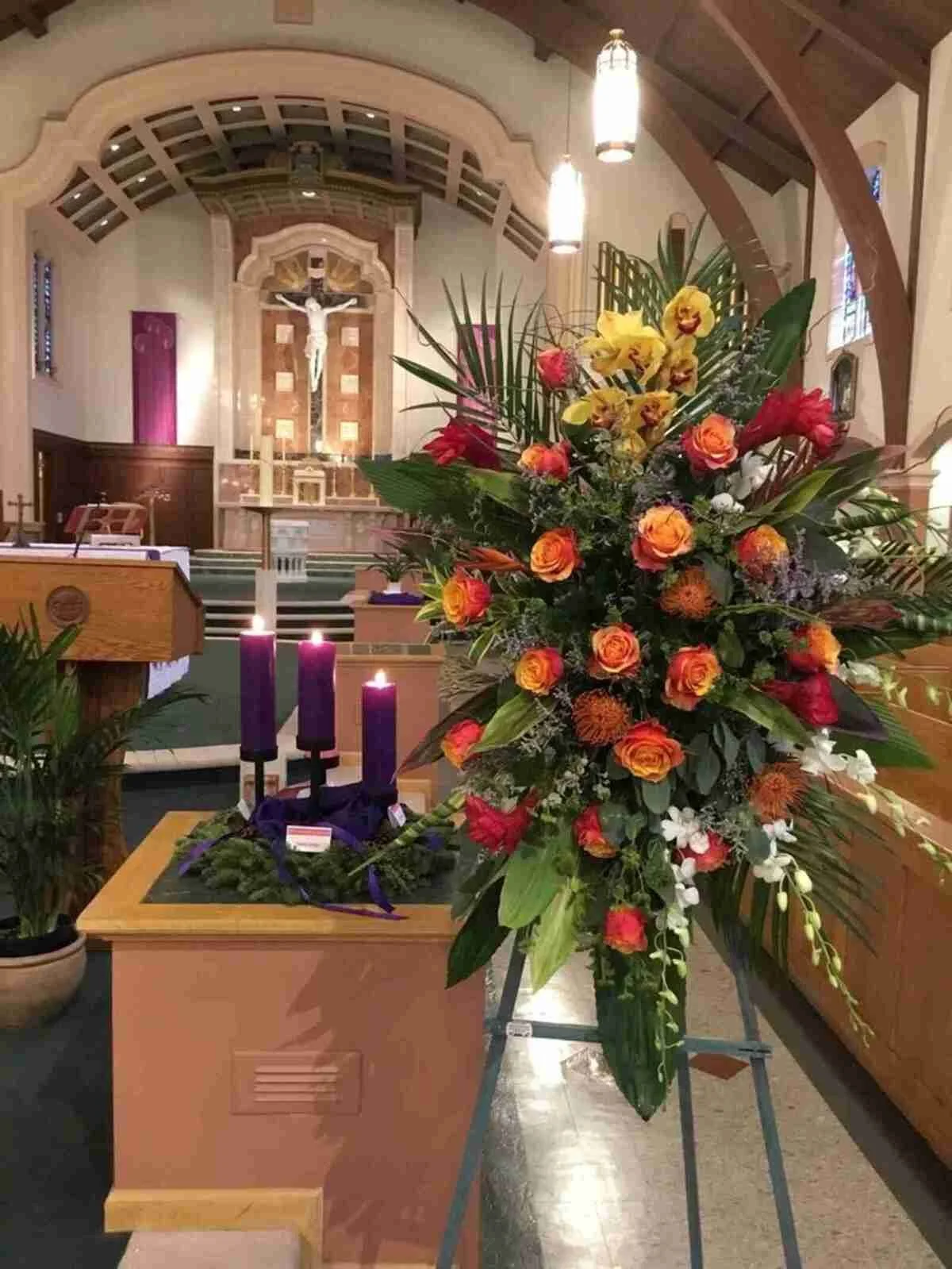 Funeral & Syampathy Flowers Delivery San Rafael | Marin Flowers