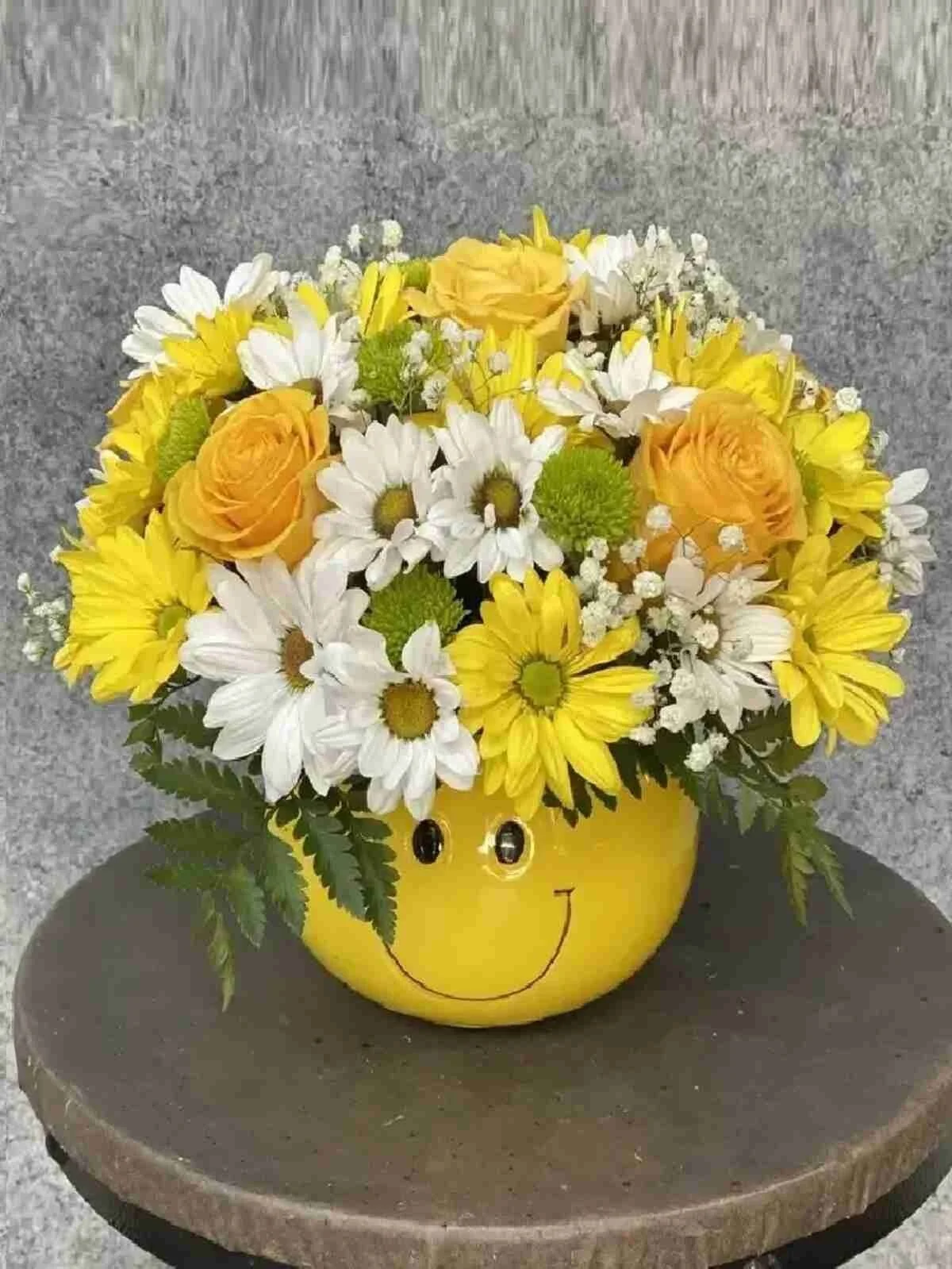 You Make Me Smile Bouquet