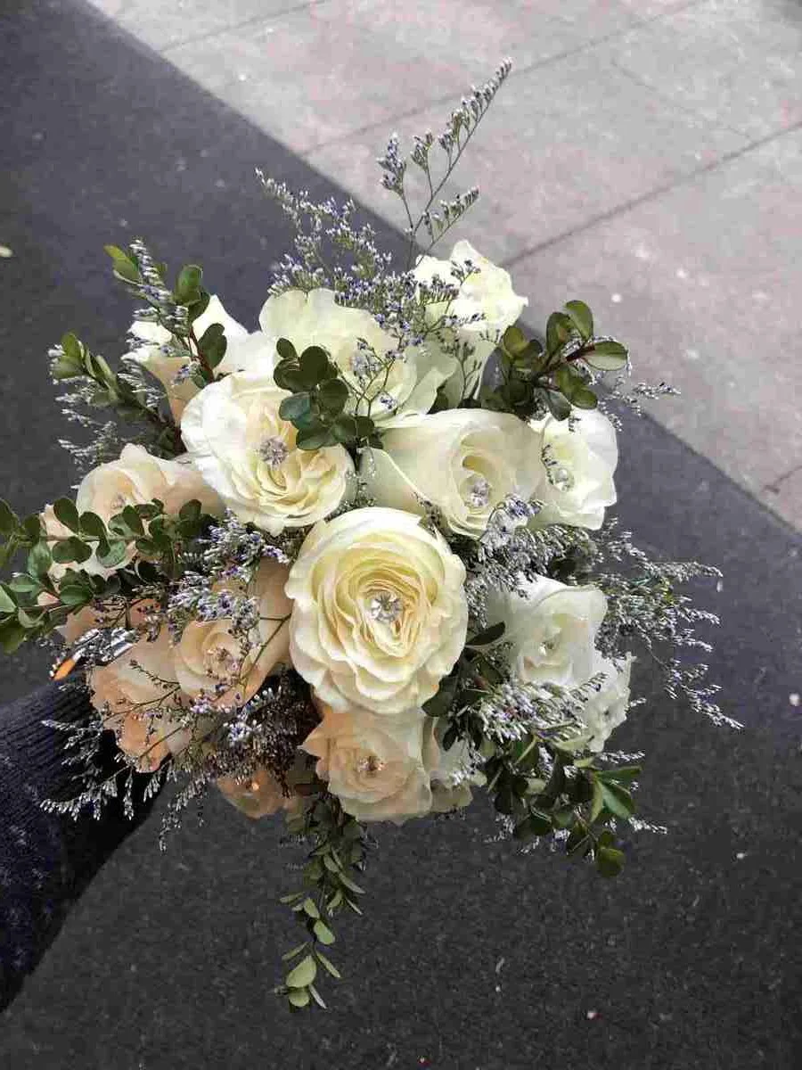 Bridals bouquet & bridesmads bouquet in San Rafael & Marin County | Marin Flowers